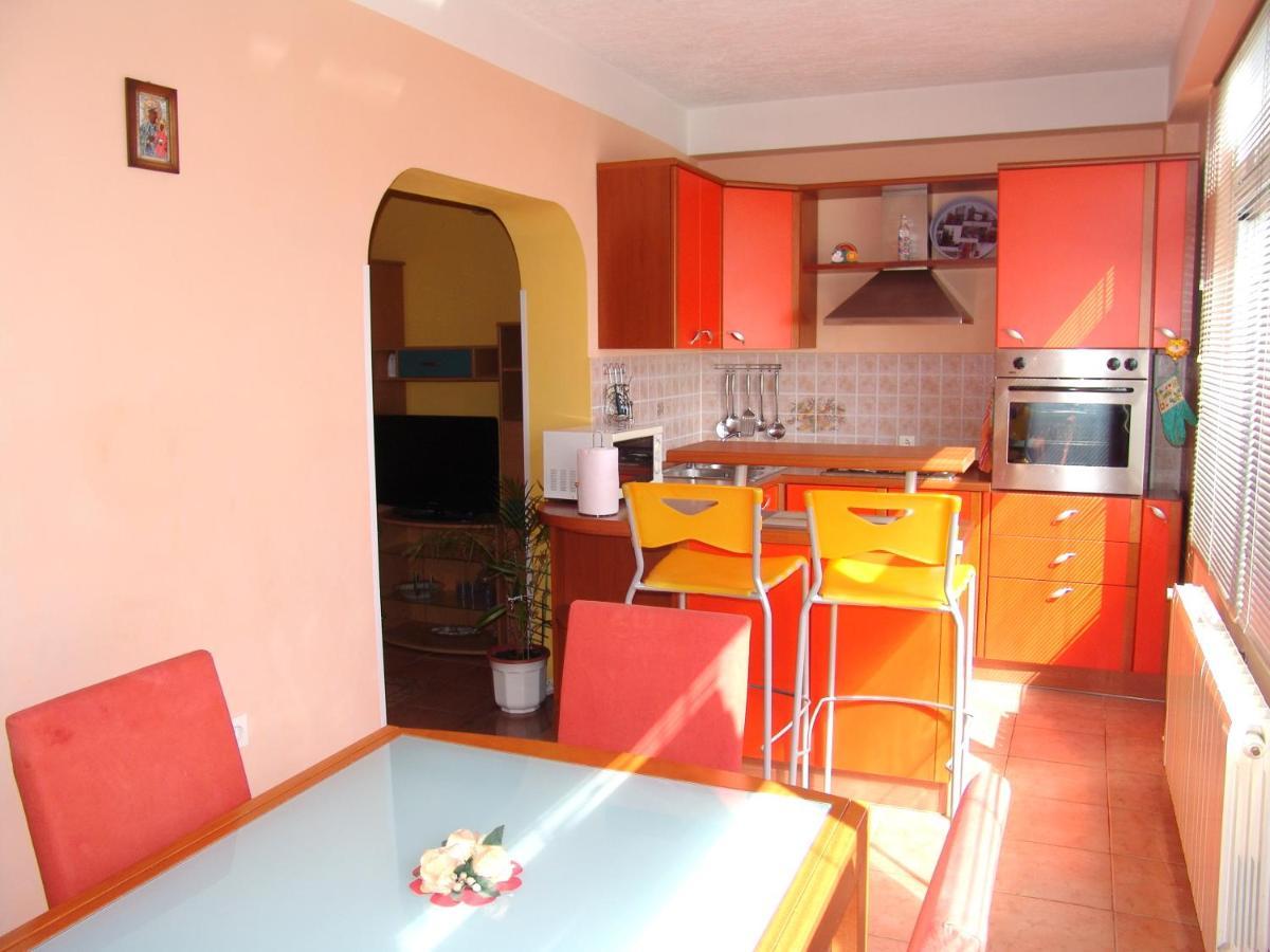Apartments Bozica Крк Екстер'єр фото