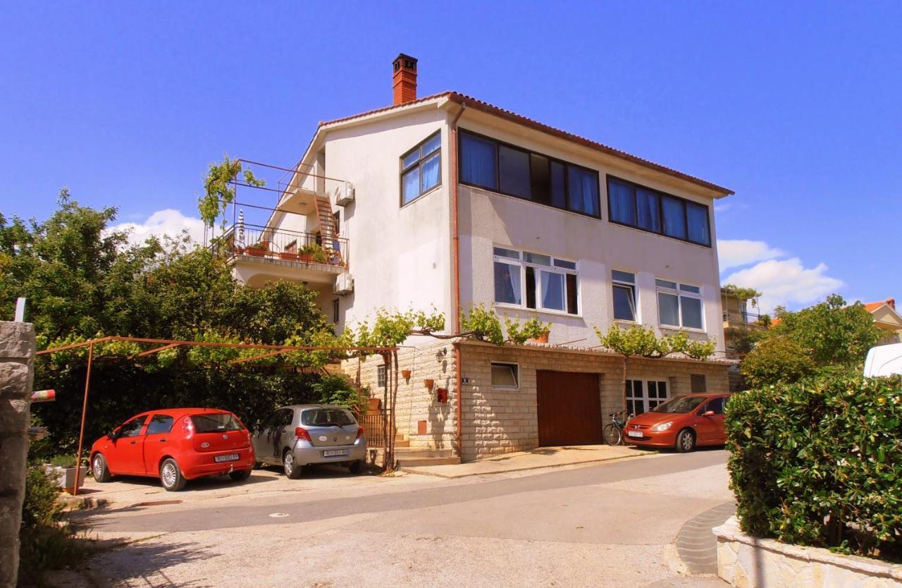 Apartments Bozica Крк Екстер'єр фото