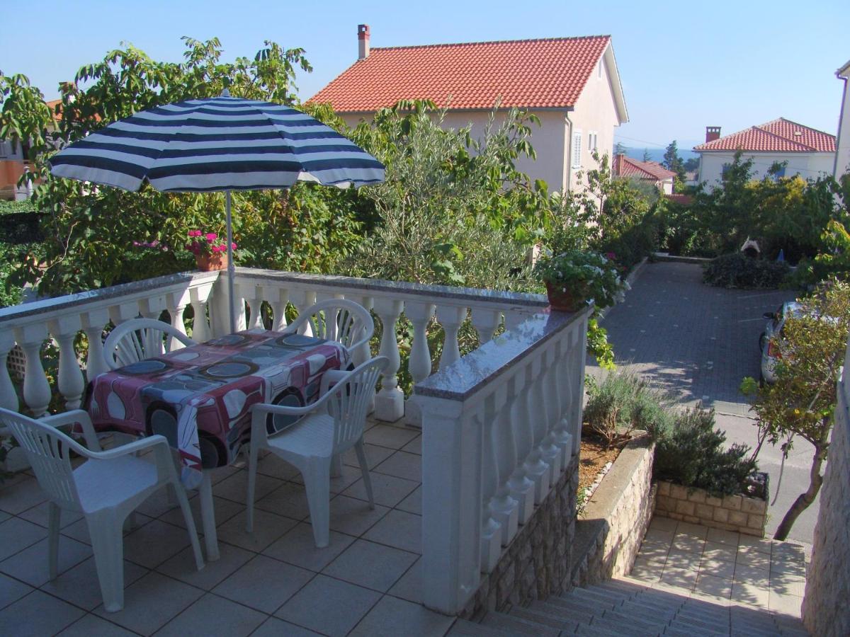 Apartments Bozica Крк Екстер'єр фото