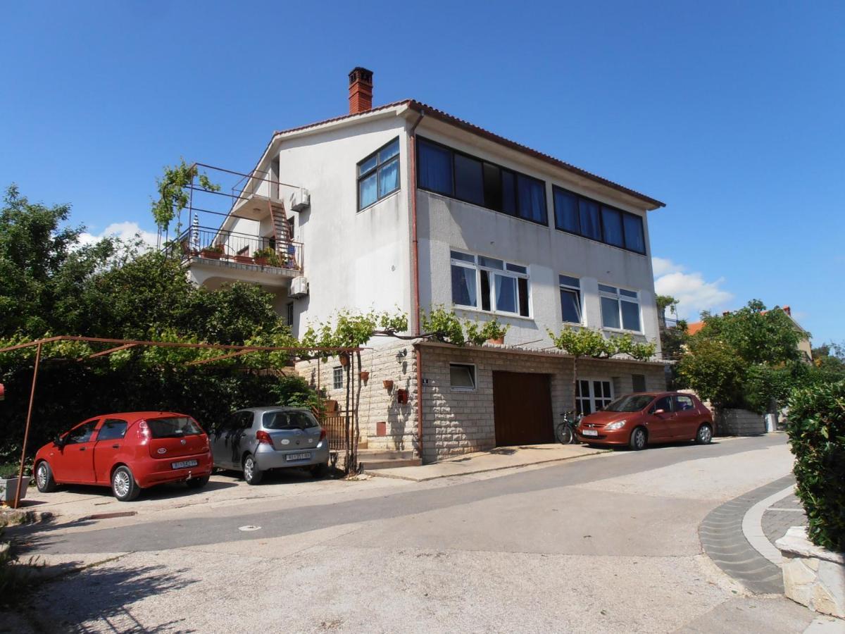 Apartments Bozica Крк Екстер'єр фото