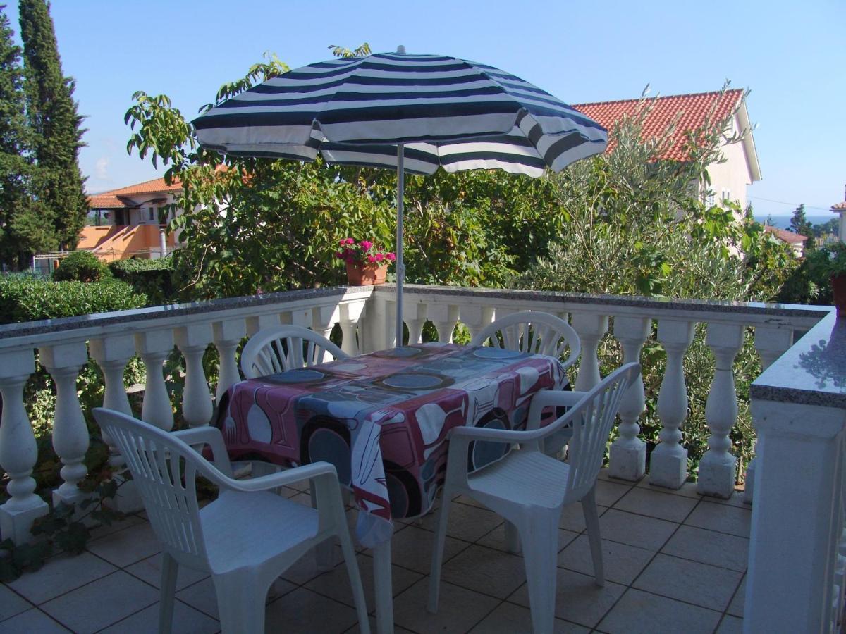 Apartments Bozica Крк Екстер'єр фото