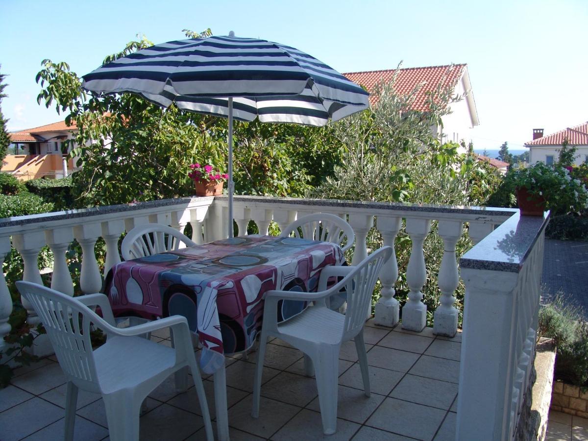 Apartments Bozica Крк Екстер'єр фото